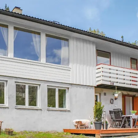 Gorgeous In Vikanes With Kitchen Holiday home Eikemo