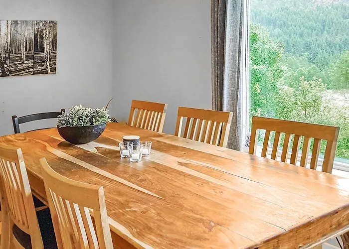 펜션 Three-bedroom In Vikanes *