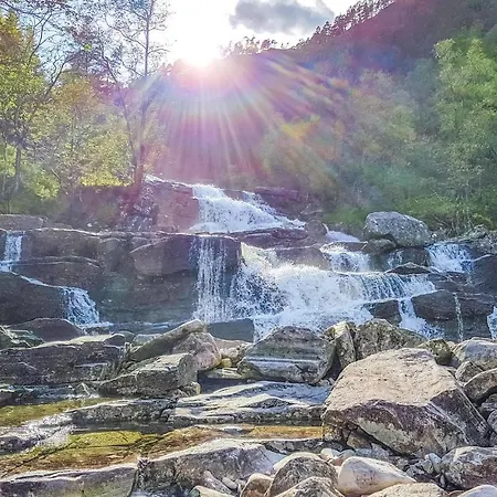 بيت للعطل Three-bedroom In Vikanes Eikemo